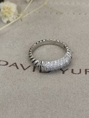 David Yurman button ring with full white diamonds, size: 6-7-8-9